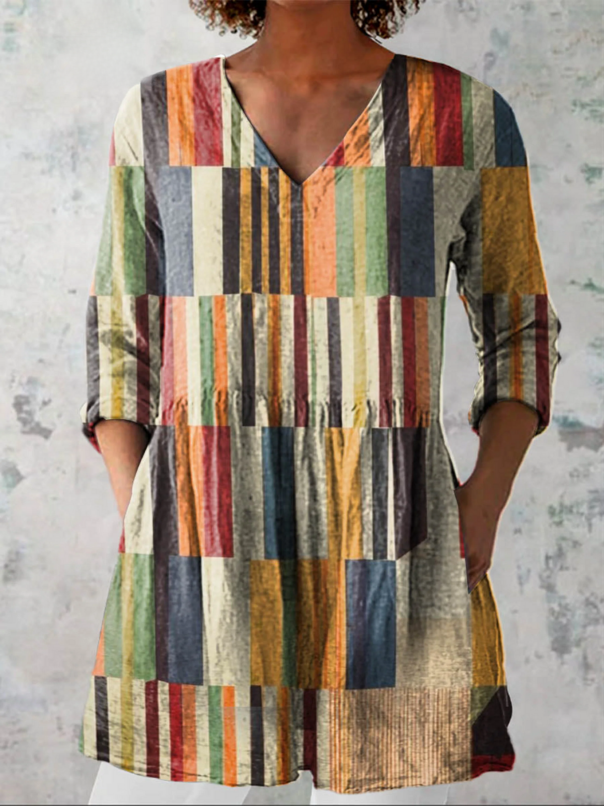 Felicity | Long Blouse with V-Neck